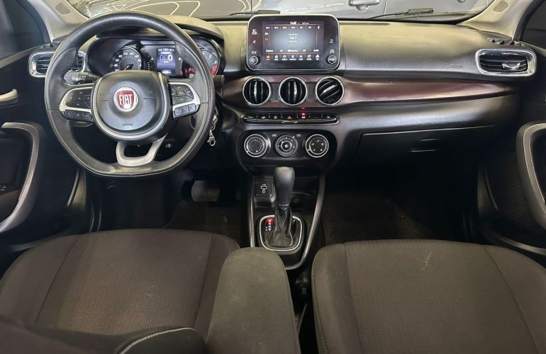 Fiat Cronos 1.8 E.torq Precision - Foto #10