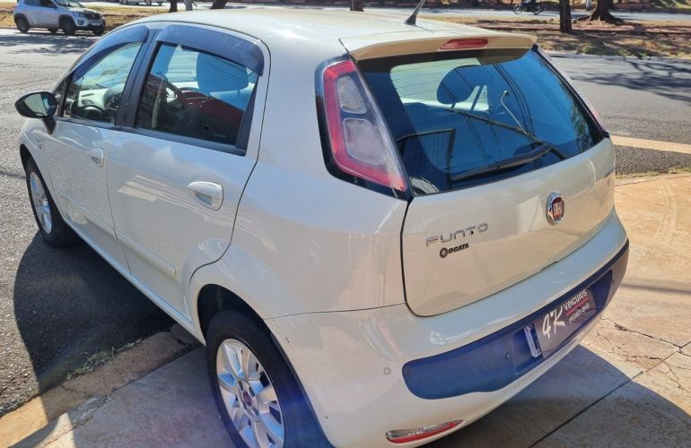 Fiat Punto 1.4 Attractive 8v - Foto #7