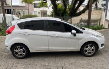 Ford Fiesta 1.6 SE Hatch 16v - Foto #4