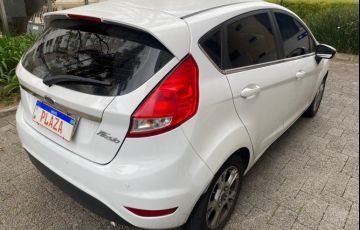 Ford Fiesta 1.6 SE Hatch 16v - Foto #5