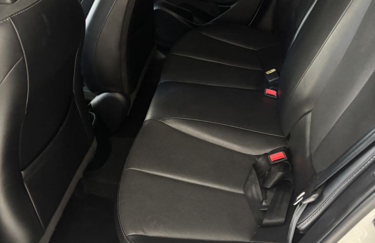 Hyundai HB20X Premium 1.6 (Aut) - Foto #6