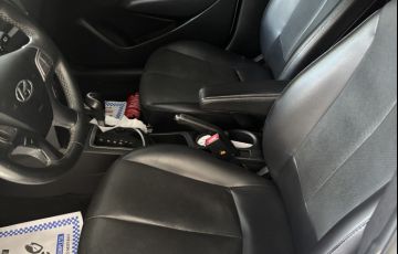 Hyundai HB20X Premium 1.6 (Aut) - Foto #8