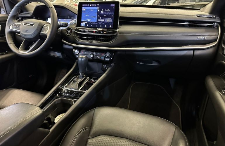 Jeep Compass 1.3 T270 Turbo Longitude - Foto #9