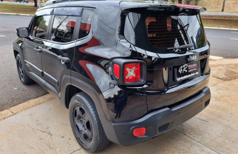 Jeep Renegade 1.8 16v - Foto #8