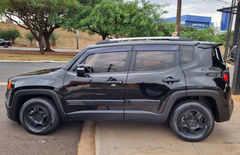 Jeep Renegade 1.8 16v - Foto #9