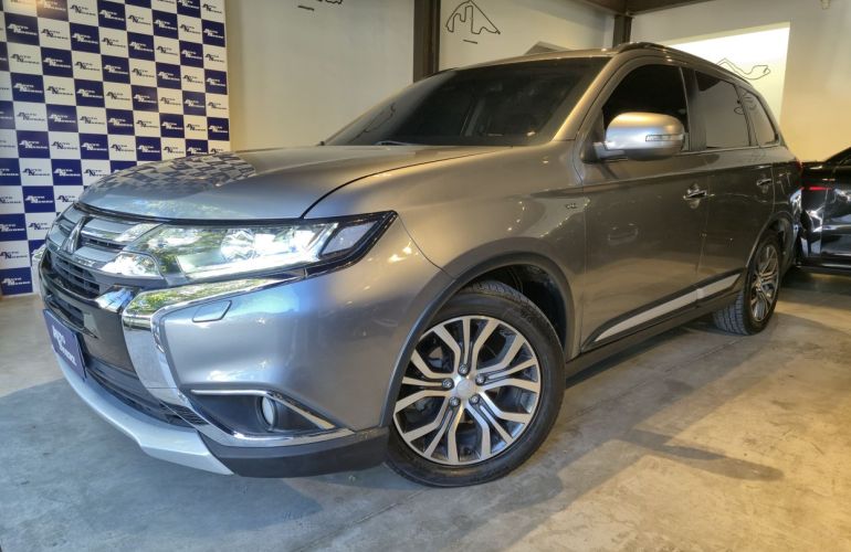 Mitsubishi Outlander 3.0 Gt 4x4 V6 24v - Foto #3
