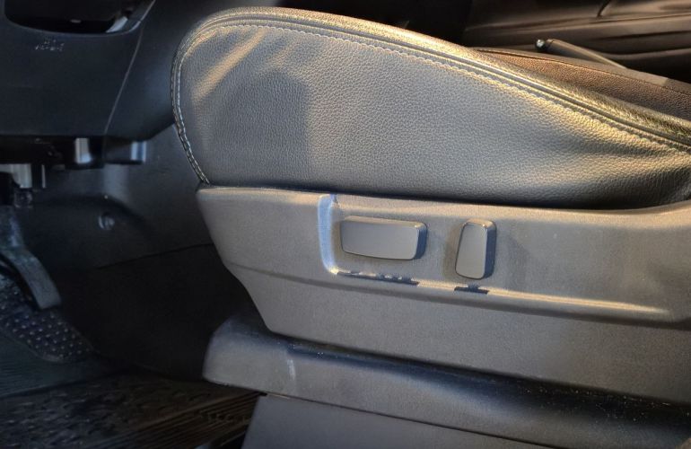 Mitsubishi Outlander 3.0 Gt 4x4 V6 24v - Foto #6