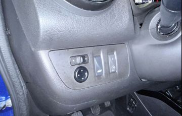 Renault Kwid 1.0 12v Sce Intense - Foto #9