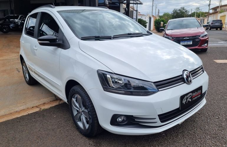 Volkswagen Fox 1.6 Msi Total Connect - Foto #3