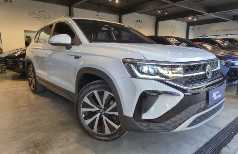 Volkswagen Taos 250 TSi Highline - Foto #1