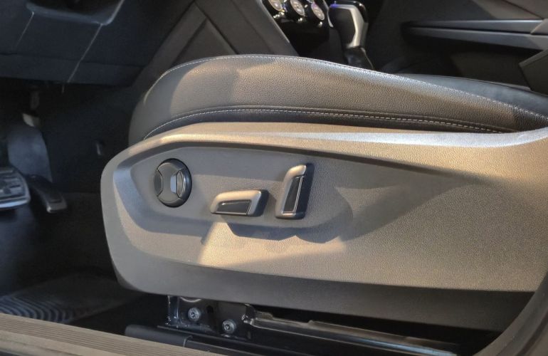 Volkswagen Taos 250 TSi Highline - Foto #6