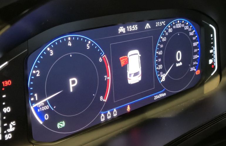 Volkswagen Taos 250 TSi Highline - Foto #8