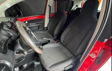 Volkswagen Up 1.0 MPi Total - Foto #6