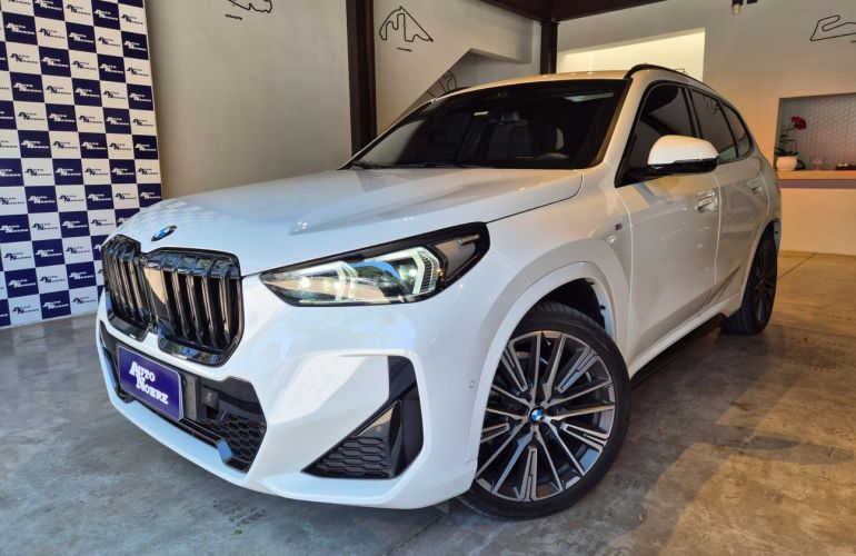BMW X1 2.0 16V Turbo Sdrive20i M Sport - Foto #3