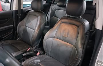 Chevrolet Onix 1.4 MPFi LTZ 8v - Foto #9