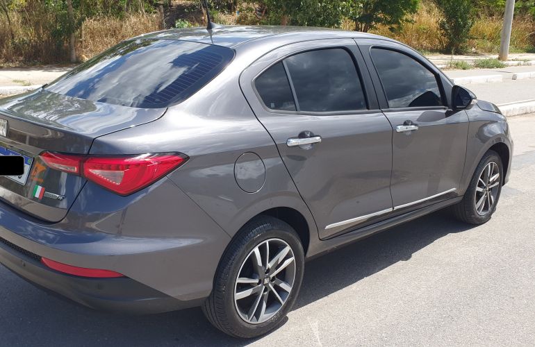 Fiat Cronos 1.3 Precision CVT (Aut) - Foto #4