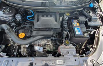 Fiat Cronos 1.3 Precision CVT (Aut) - Foto #8