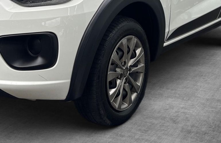 Fiat Mobi 1.0 Evo Trekking - Foto #6