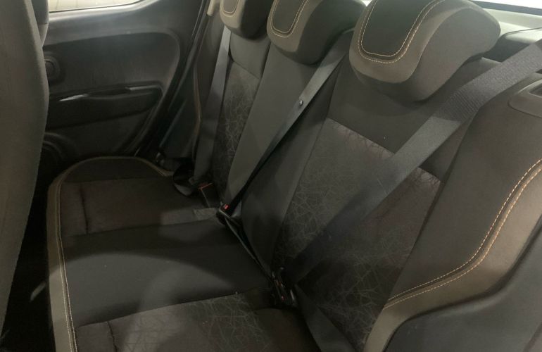 Fiat Mobi 1.0 Evo Trekking - Foto #10