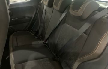 Fiat Mobi 1.0 Evo Trekking - Foto #10