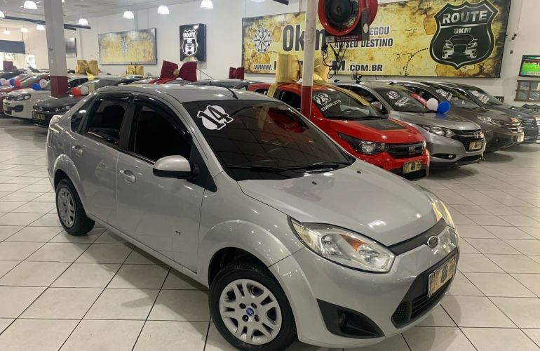 Ford Fiesta 1.6 Rocam Sedan 8v - Foto #1