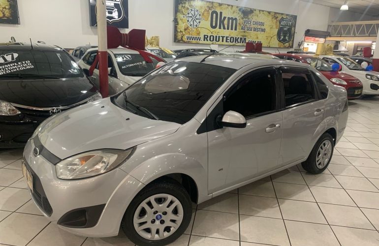 Ford Fiesta 1.6 Rocam Sedan 8v - Foto #3