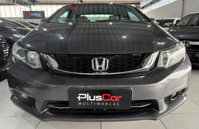 Honda Civic 2.0 LXR 16v - Foto #3