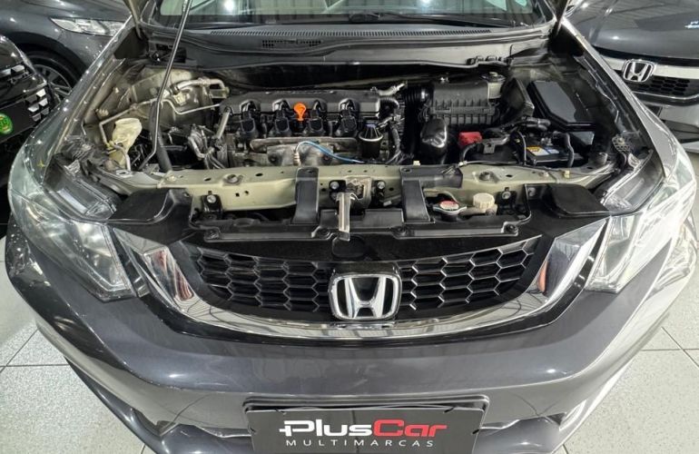 Honda Civic 2.0 LXR 16v - Foto #9