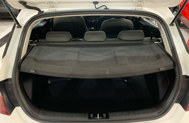 Hyundai Hb20x 1.6 16V Vision - Foto #7