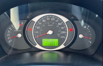 Hyundai Tucson 2.0 MPFi GLS 16V 143cv 2wd - Foto #9