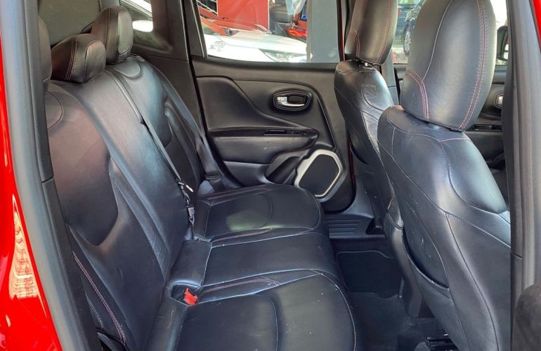 Jeep Renegade 1.8 16V Longitude - Foto #7