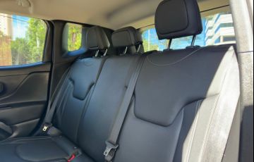 Jeep Renegade 1.3 T270 Turbo Longitude - Foto #9