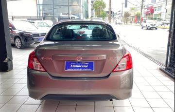 Nissan Versa 1.6 16V SV - Foto #10
