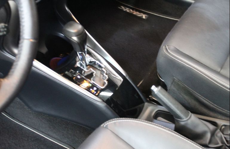 Toyota Yaris 1.5 16V Xls Connect Multidrive - Foto #8