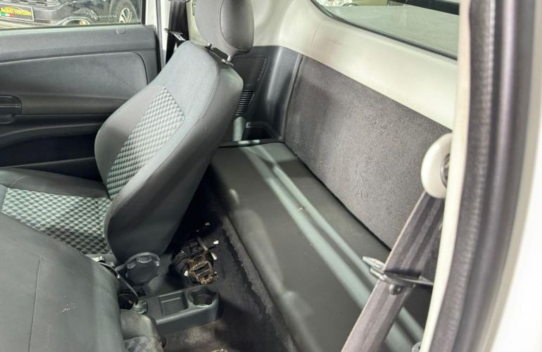 Volkswagen Saveiro 1.6 Mi Trendline CE 8V Flex 2p Manual - Foto #7