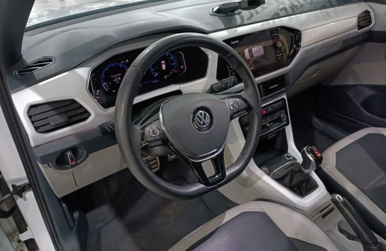 Volkswagen T-cross 1.4 250 TSi Highline - Foto #8