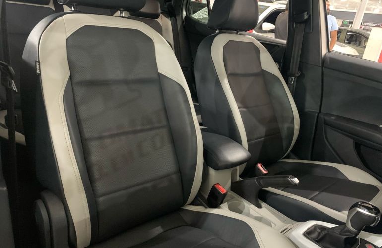 Volkswagen T-cross 1.4 250 TSi Highline - Foto #10