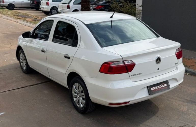 Volkswagen Voyage 1.6 Msi - Foto #6