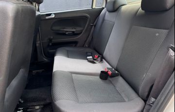 Volkswagen Voyage 1.6 Msi - Foto #8