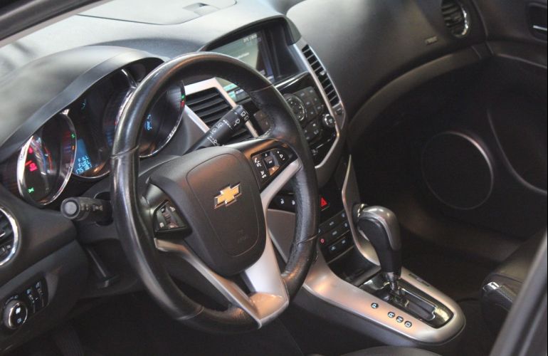 Chevrolet Cruze 1.8 LTZ Sport6 16v - Foto #4