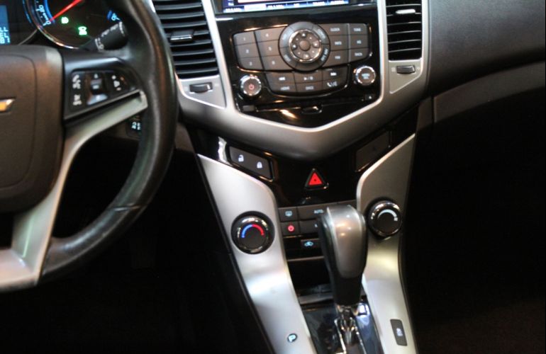 Chevrolet Cruze 1.8 LTZ Sport6 16v - Foto #9