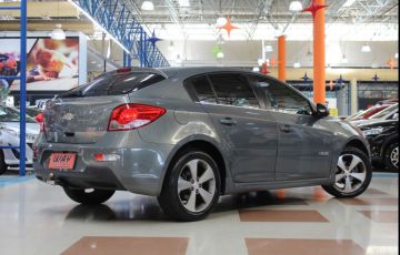 Chevrolet Cruze 1.8 LT 16v - Foto #2