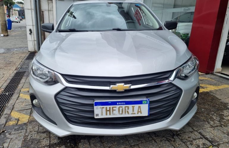 Chevrolet Onix 1.0 Turbo Plus - Foto #2