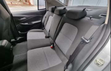 Chevrolet Onix 1.0 Turbo Plus - Foto #10
