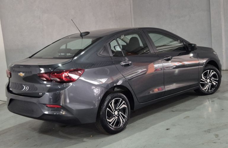 Chevrolet Onix Plus 1.0 LT - Foto #4