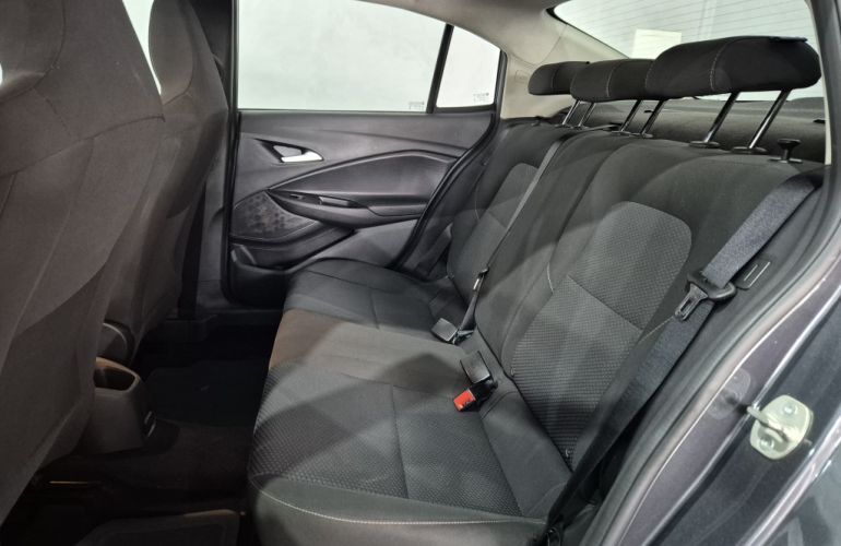 Chevrolet Onix Plus 1.0 LT - Foto #8