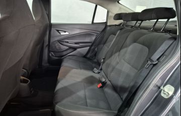 Chevrolet Onix Plus 1.0 LT - Foto #8