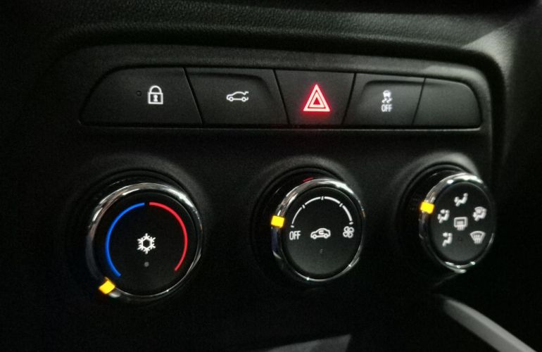 Chevrolet Onix Plus 1.0 LT - Foto #10