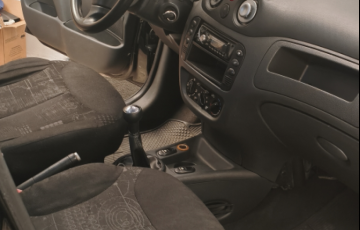 Citroën C3 GLX 1.4 8V (flex) - Foto #2