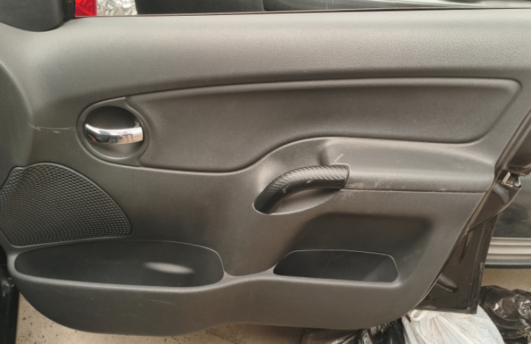 Citroën C3 GLX 1.4 8V (flex) - Foto #4